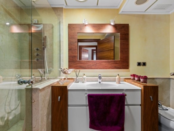 4 Bedroom 3 Bathroom Villa in Guardamar del Segura - Caza De Casa