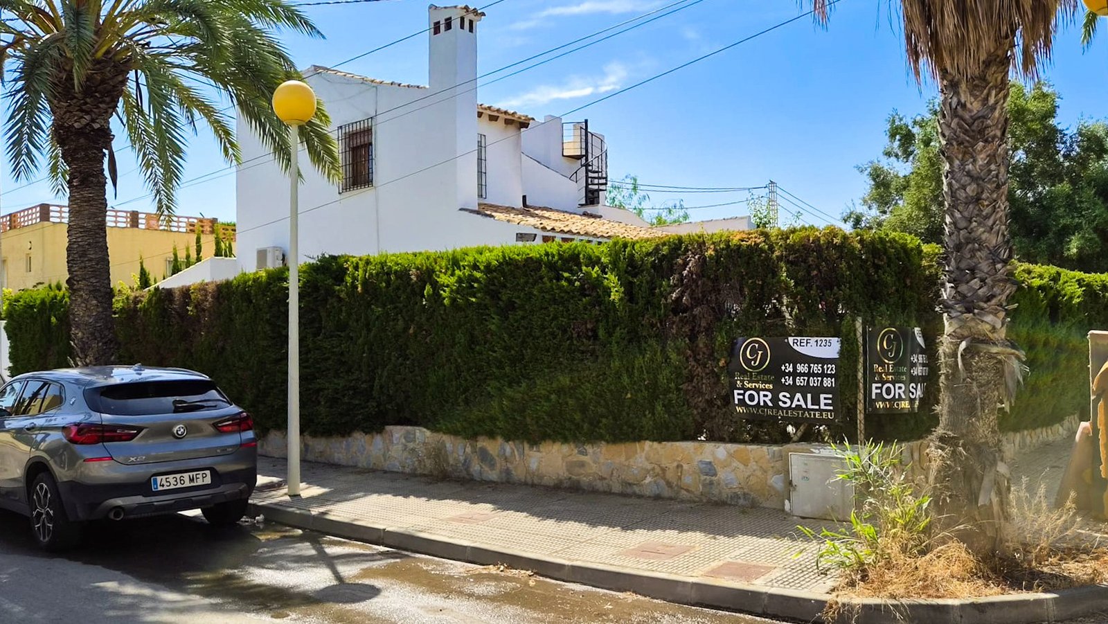 4 Bedroom 2 Bathroom Villa in Cabo Roig - Caza De Casa