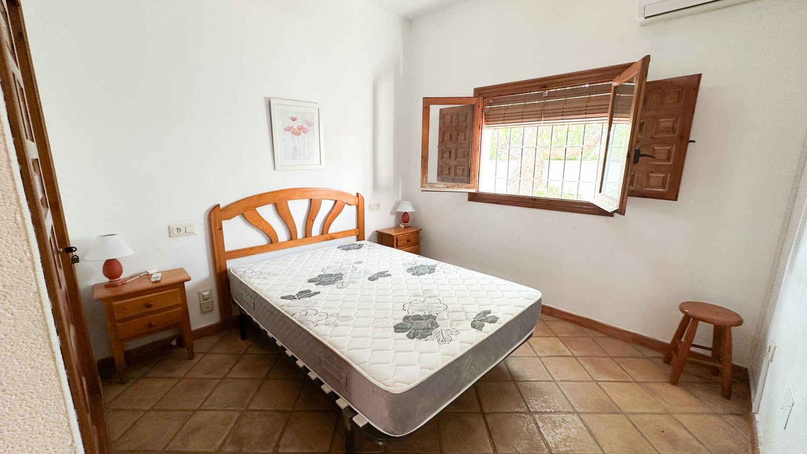 4 Bedroom 2 Bathroom Villa in Cabo Roig - Caza De Casa