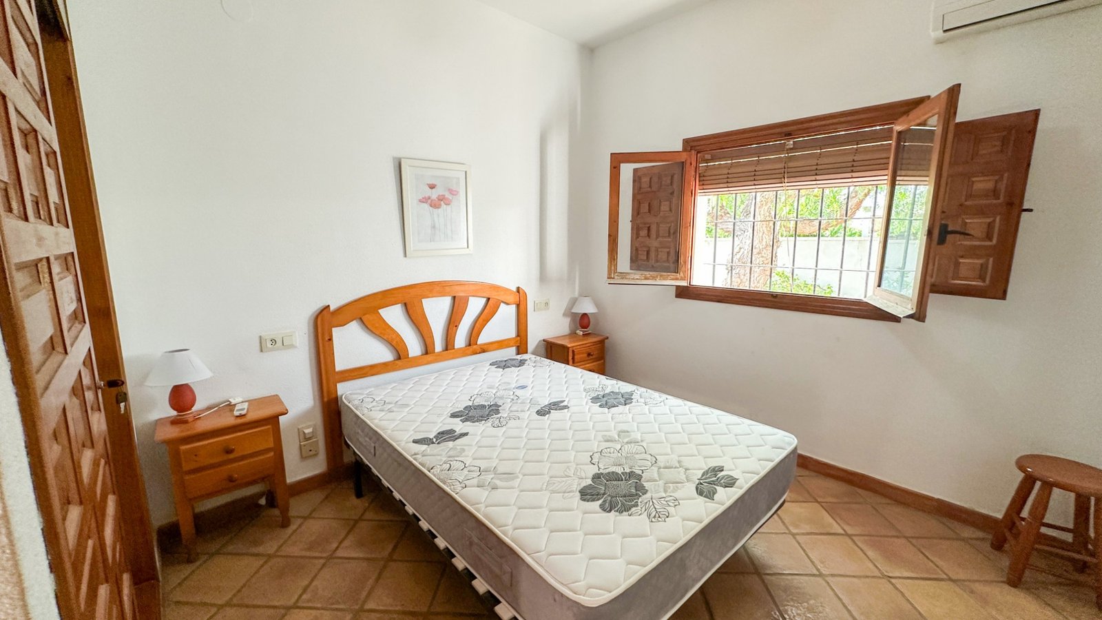 4 Bedroom 2 Bathroom Villa in Cabo Roig - Caza De Casa
