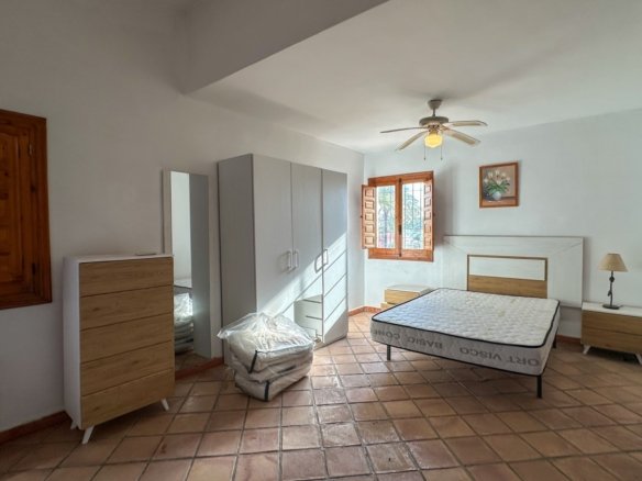 4 Bedroom 2 Bathroom Villa in Cabo Roig - Caza De Casa