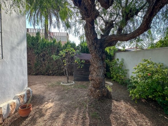 4 Bedroom 2 Bathroom Villa in Cabo Roig - Caza De Casa