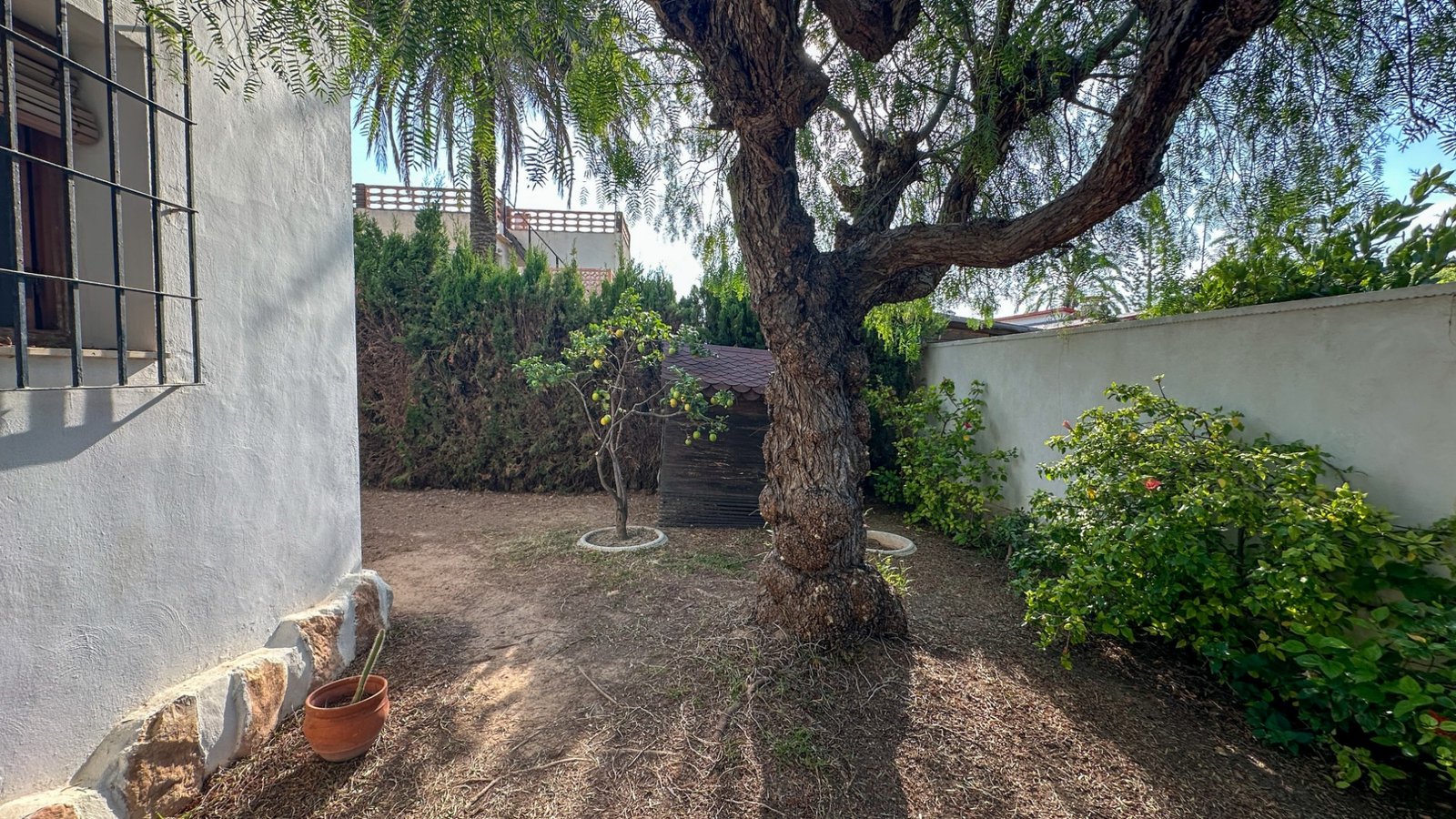 4 Bedroom 2 Bathroom Villa in Cabo Roig - Caza De Casa