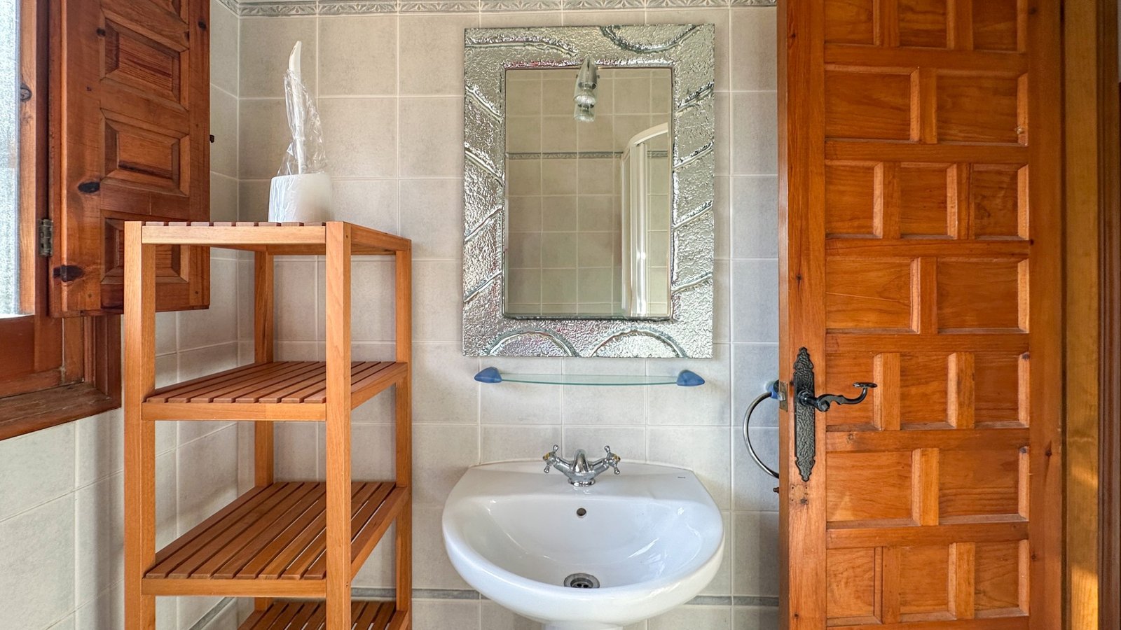 4 Bedroom 2 Bathroom Villa in Cabo Roig - Caza De Casa