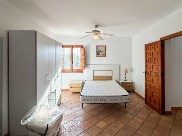 4 Bedroom 2 Bathroom Villa in Cabo Roig - Caza De Casa