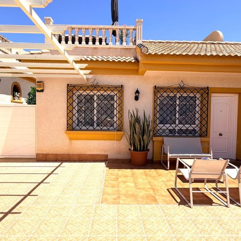 2 Bedroom 1 Bathroom Town House in Los Montesinos - Caza De Casa