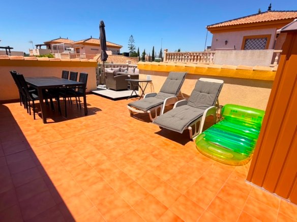 2 Bedroom 1 Bathroom Town House in Los Montesinos - Caza De Casa