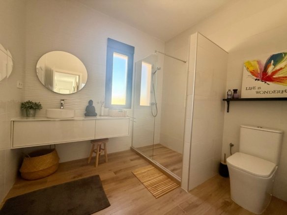 3 Bedroom 2 Bathroom Villa in Pinoso - Caza De Casa