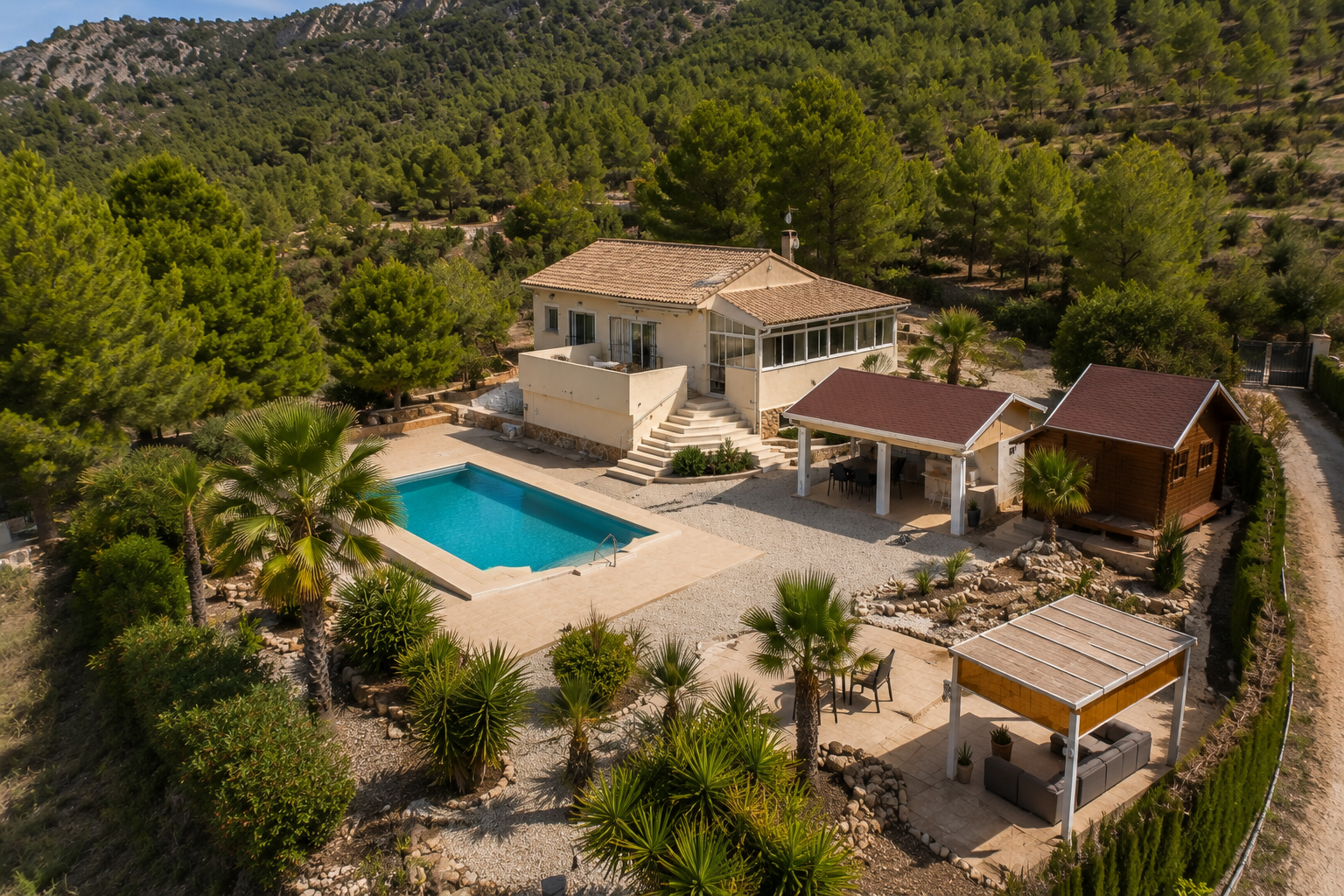 4 Bedroom 2 Bathroom Villa in La Zarza - Caza De Casa