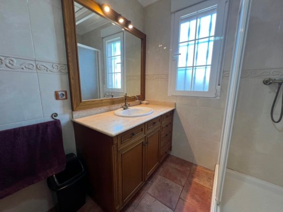 6 Bedroom 4 Bathroom Villa in San Fulgencio - Caza De Casa