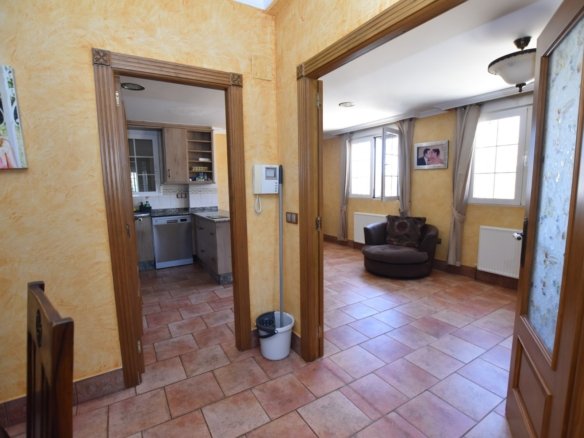 6 Bedroom 4 Bathroom Villa in San Fulgencio - Caza De Casa