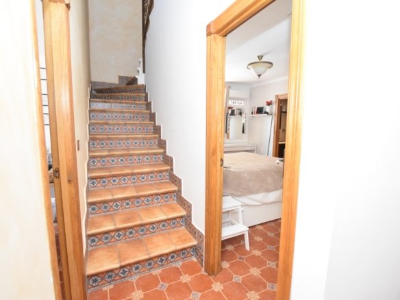 6 Bedroom 4 Bathroom Villa in San Fulgencio - Caza De Casa
