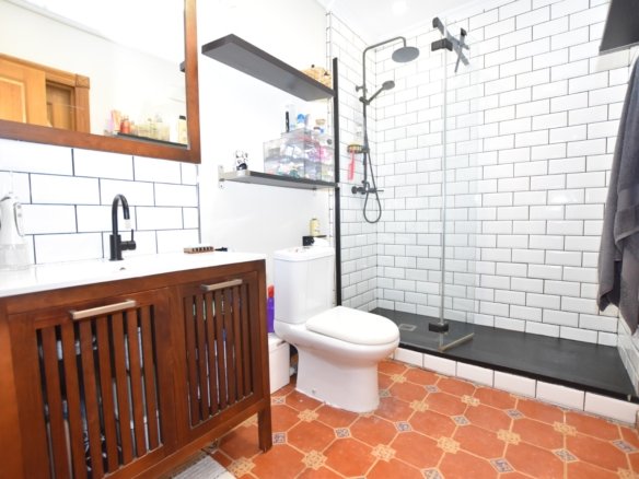 6 Bedroom 4 Bathroom Villa in San Fulgencio - Caza De Casa
