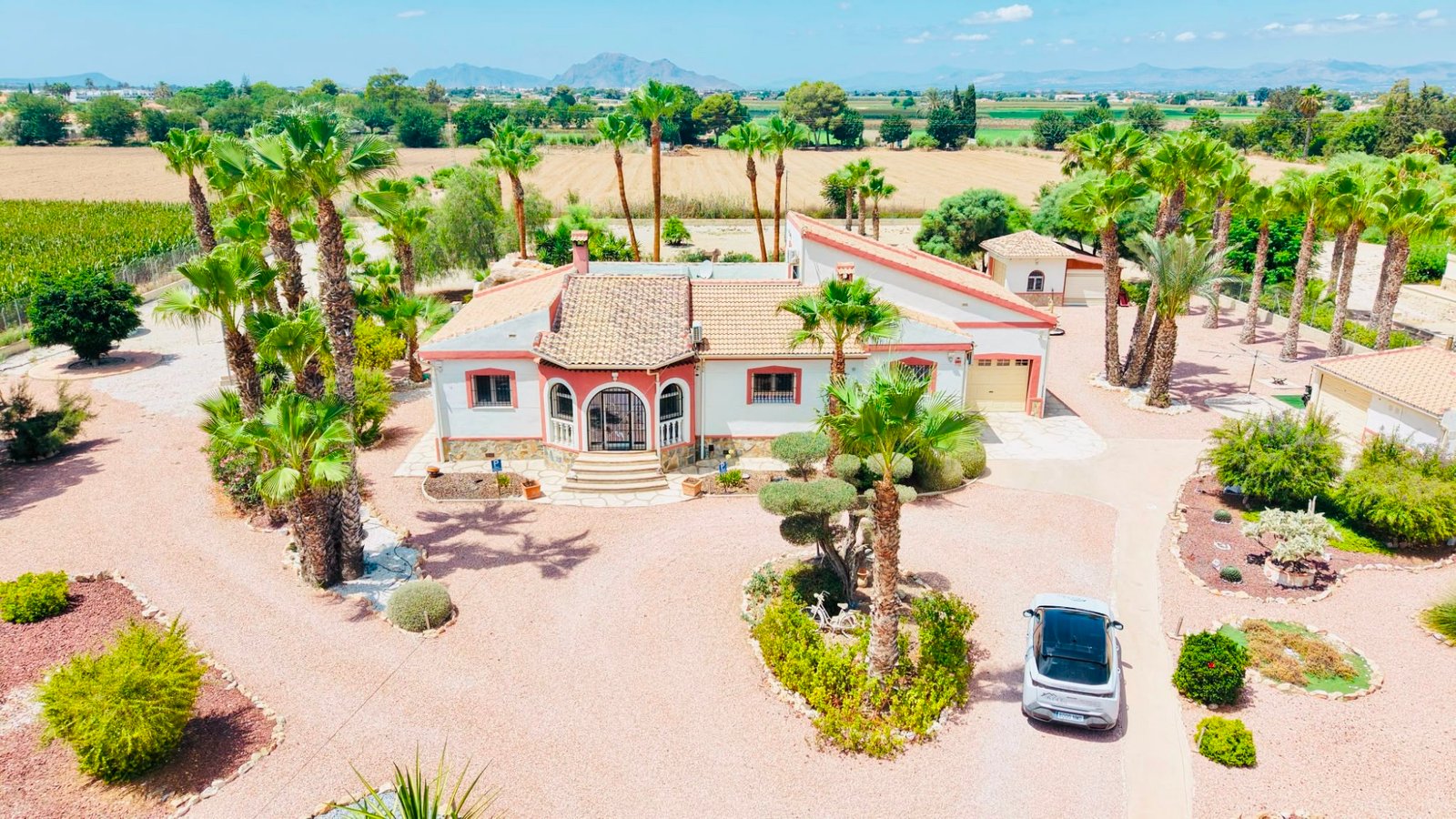 o_1jvdmjegdonv14illmd1v3a1lvp4c 5 Bedroom 4 Bathroom Villa in Daya Vieja - Caza De Casa