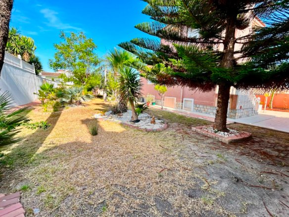 2 Bedroom 2 Bathroom Villa in Orihuela - Caza De Casa