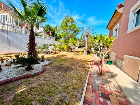 2 Bedroom 2 Bathroom Villa in Orihuela - Caza De Casa