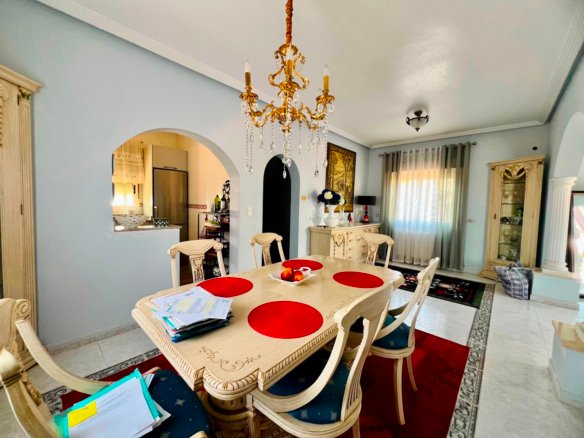 2 Bedroom 2 Bathroom Villa in Orihuela - Caza De Casa
