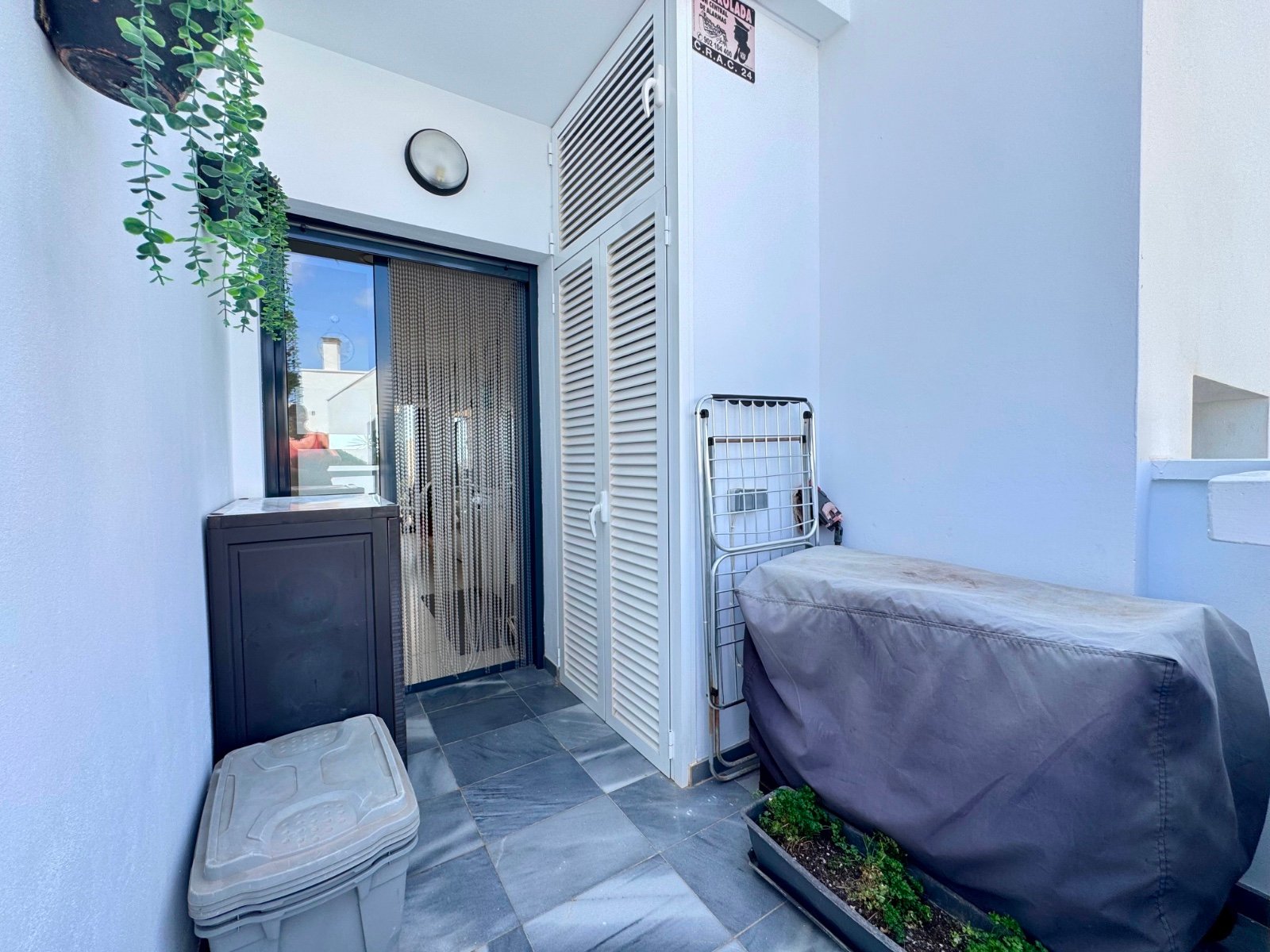 3 Bedroom 2 Bathroom Town House in Cabo Roig - Caza De Casa