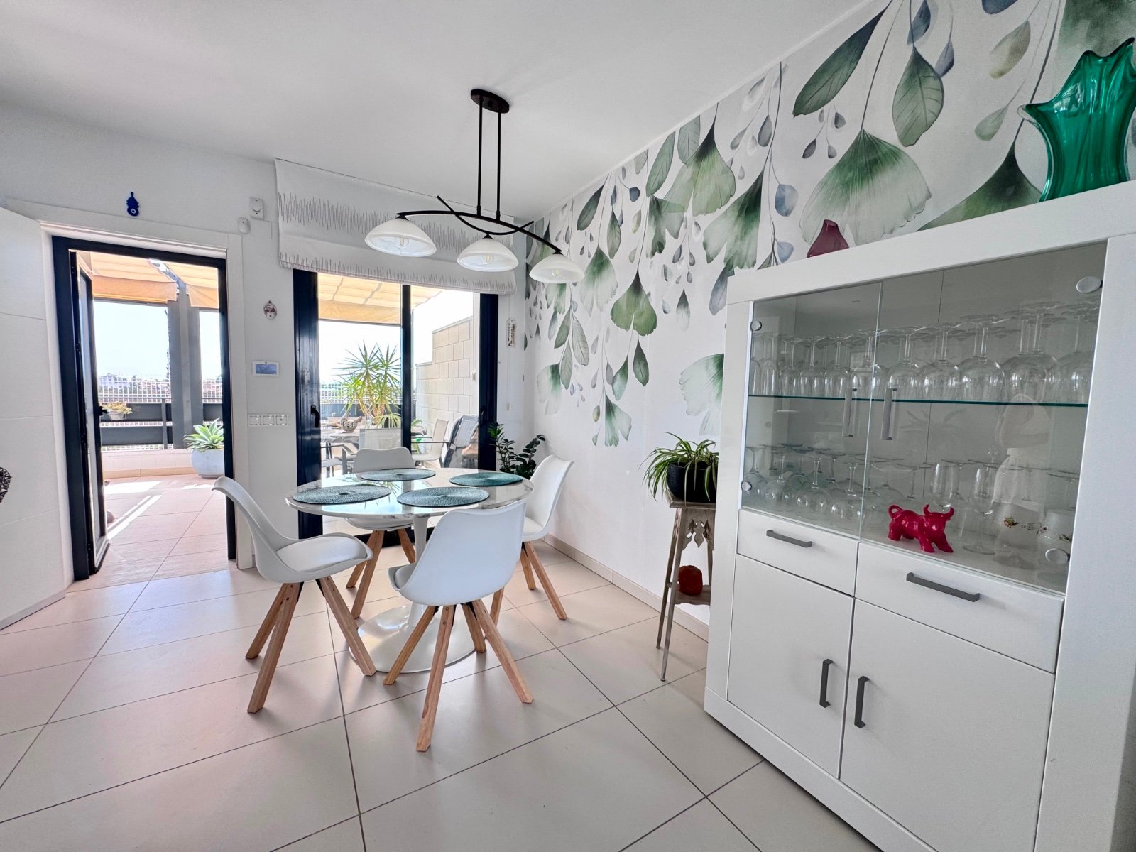 3 Bedroom 2 Bathroom Town House in Cabo Roig - Caza De Casa