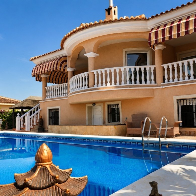 4 Bedroom 3 Bathroom Villa in Rojales - Caza De Casa