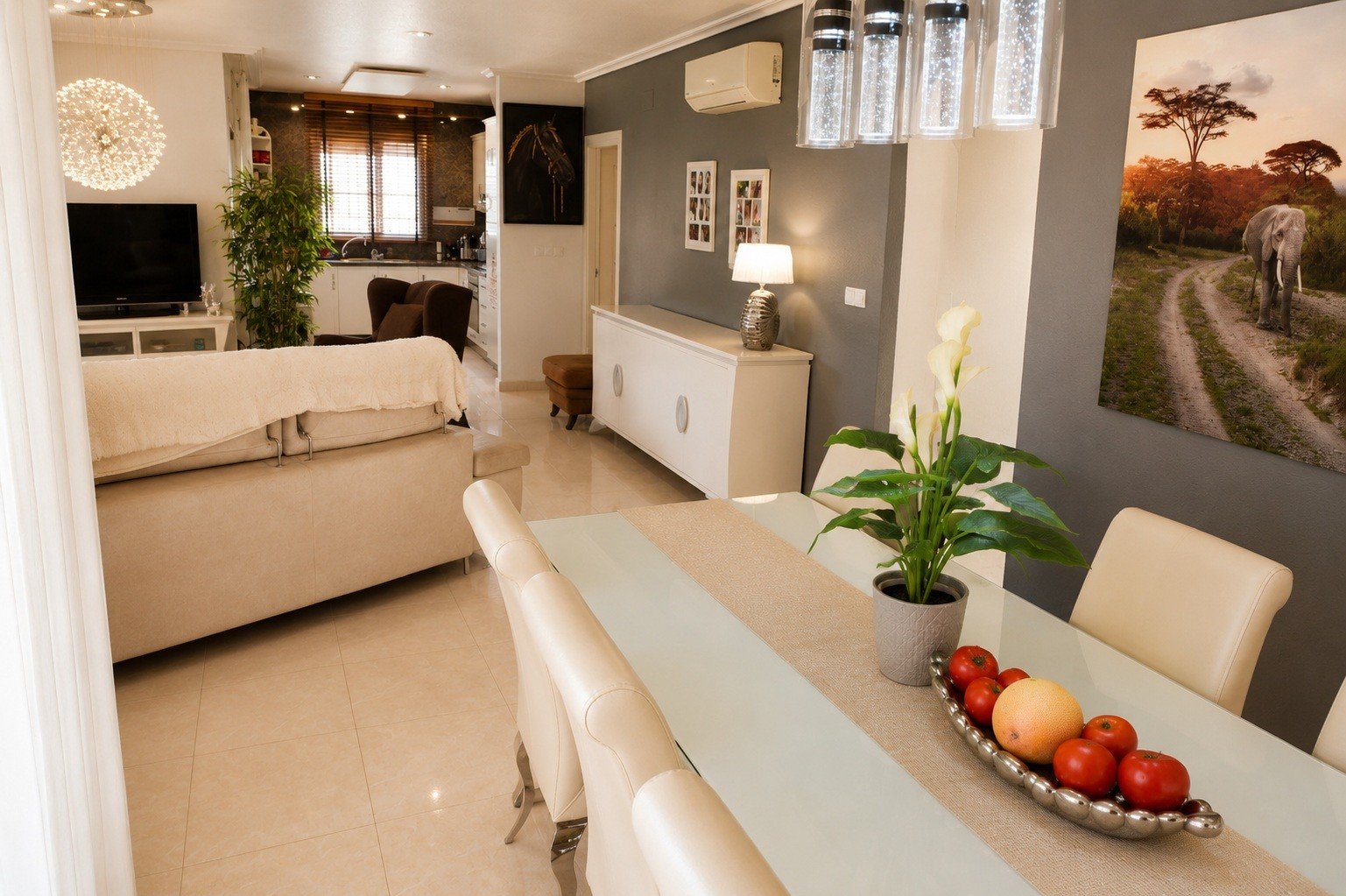 4 Bedroom 3 Bathroom Villa in Rojales - Caza De Casa
