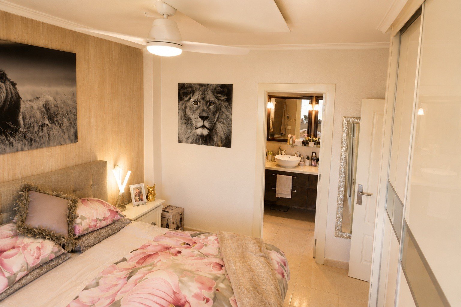 4 Bedroom 3 Bathroom Villa in Rojales - Caza De Casa
