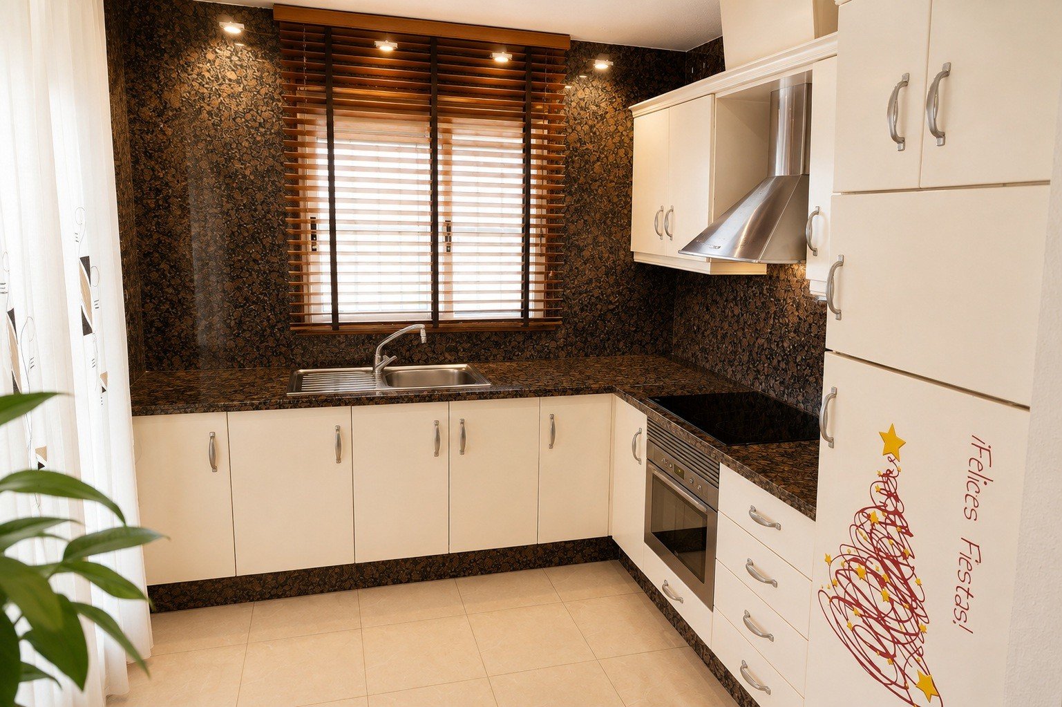 4 Bedroom 3 Bathroom Villa in Rojales - Caza De Casa