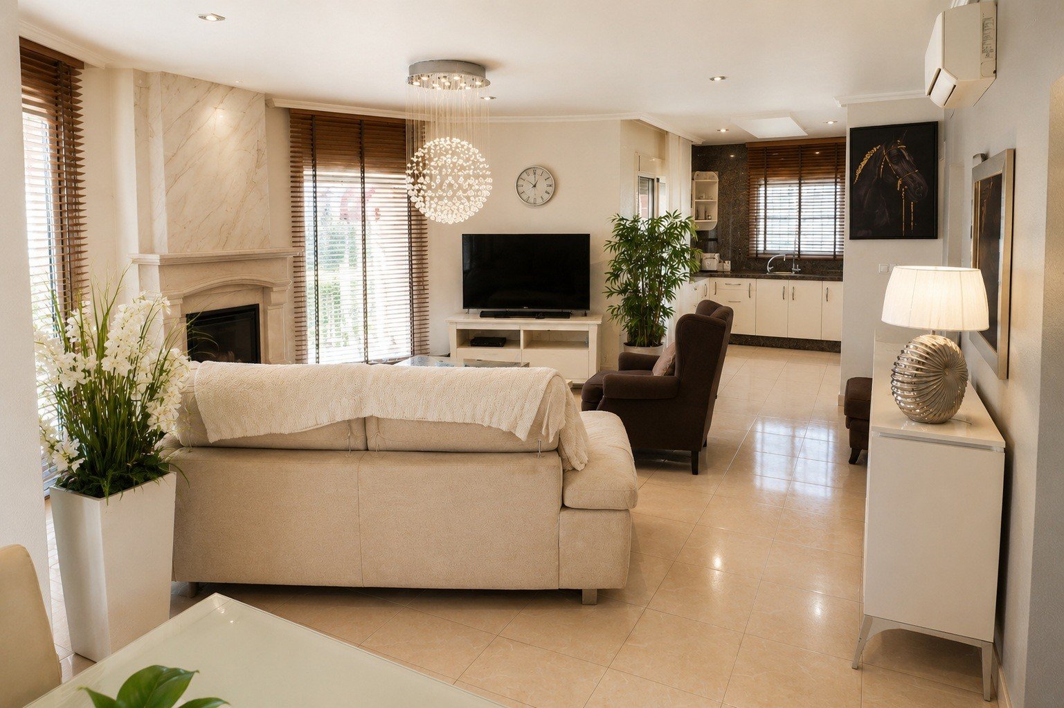 4 Bedroom 3 Bathroom Villa in Rojales - Caza De Casa