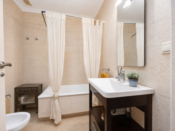 4 Bedroom 3 Bathroom Villa in Benejuzar - Caza De Casa