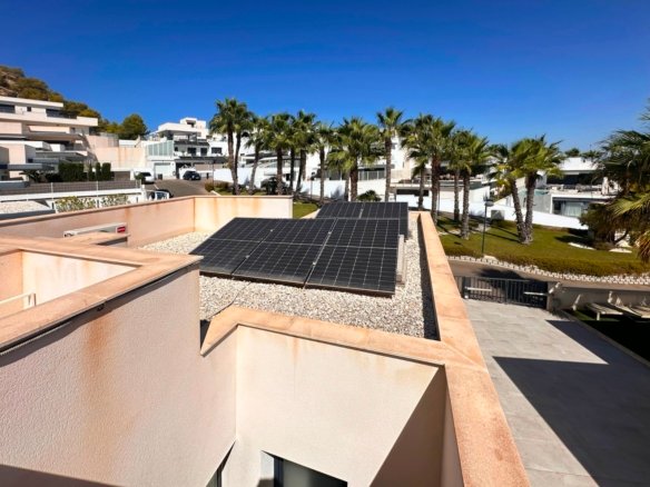 5 Bedroom 3 Bathroom Villa in San Miguel de Salinas - Caza De Casa