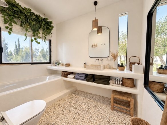 4 Bedroom 3 Bathroom Villa in Llíria - Caza De Casa