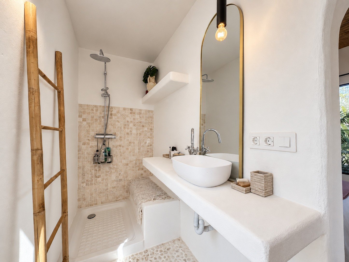 4 Bedroom 3 Bathroom Villa in Llíria - Caza De Casa