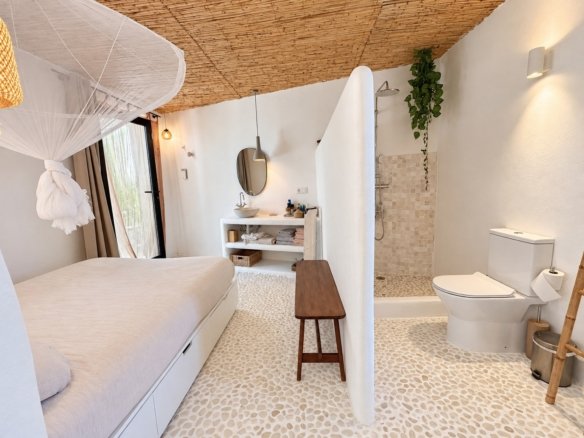 4 Bedroom 3 Bathroom Villa in Llíria - Caza De Casa