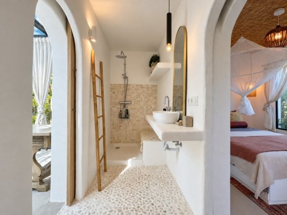 4 Bedroom 3 Bathroom Villa in Llíria - Caza De Casa