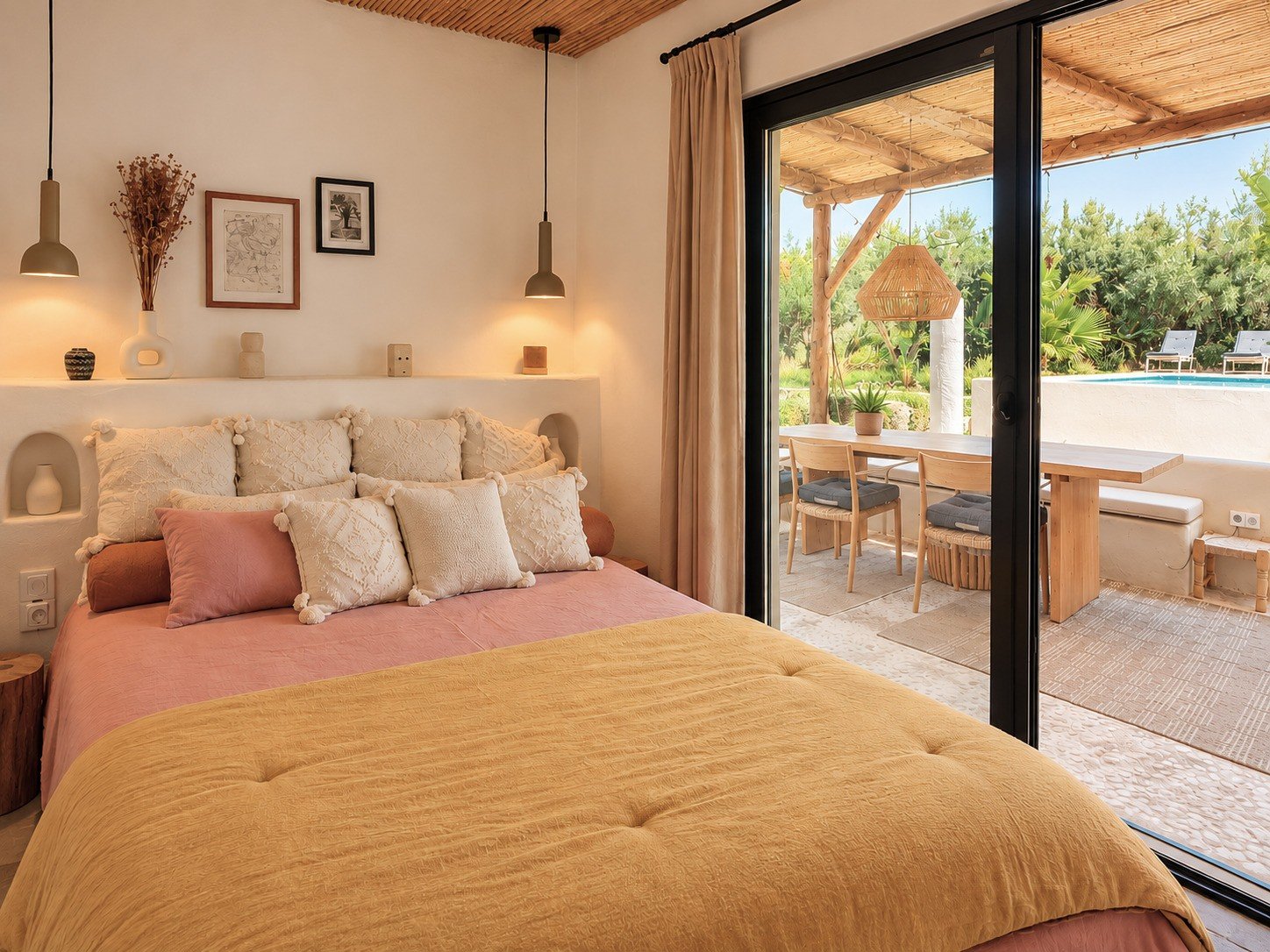 4 Bedroom 3 Bathroom Villa in Llíria - Caza De Casa