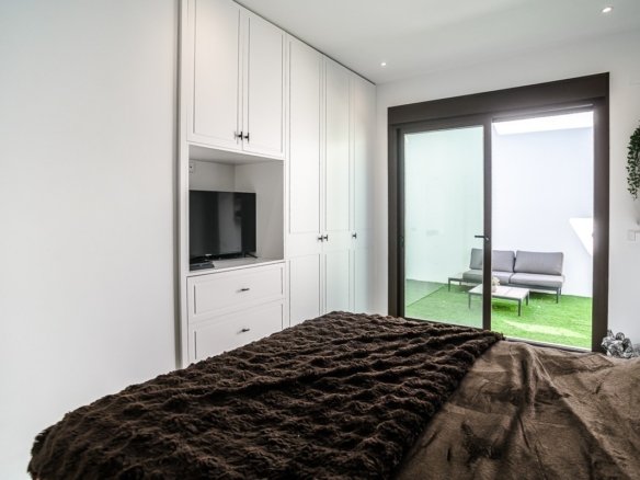 4 Bedroom 4 Bathroom Villa in Rojales - Caza De Casa