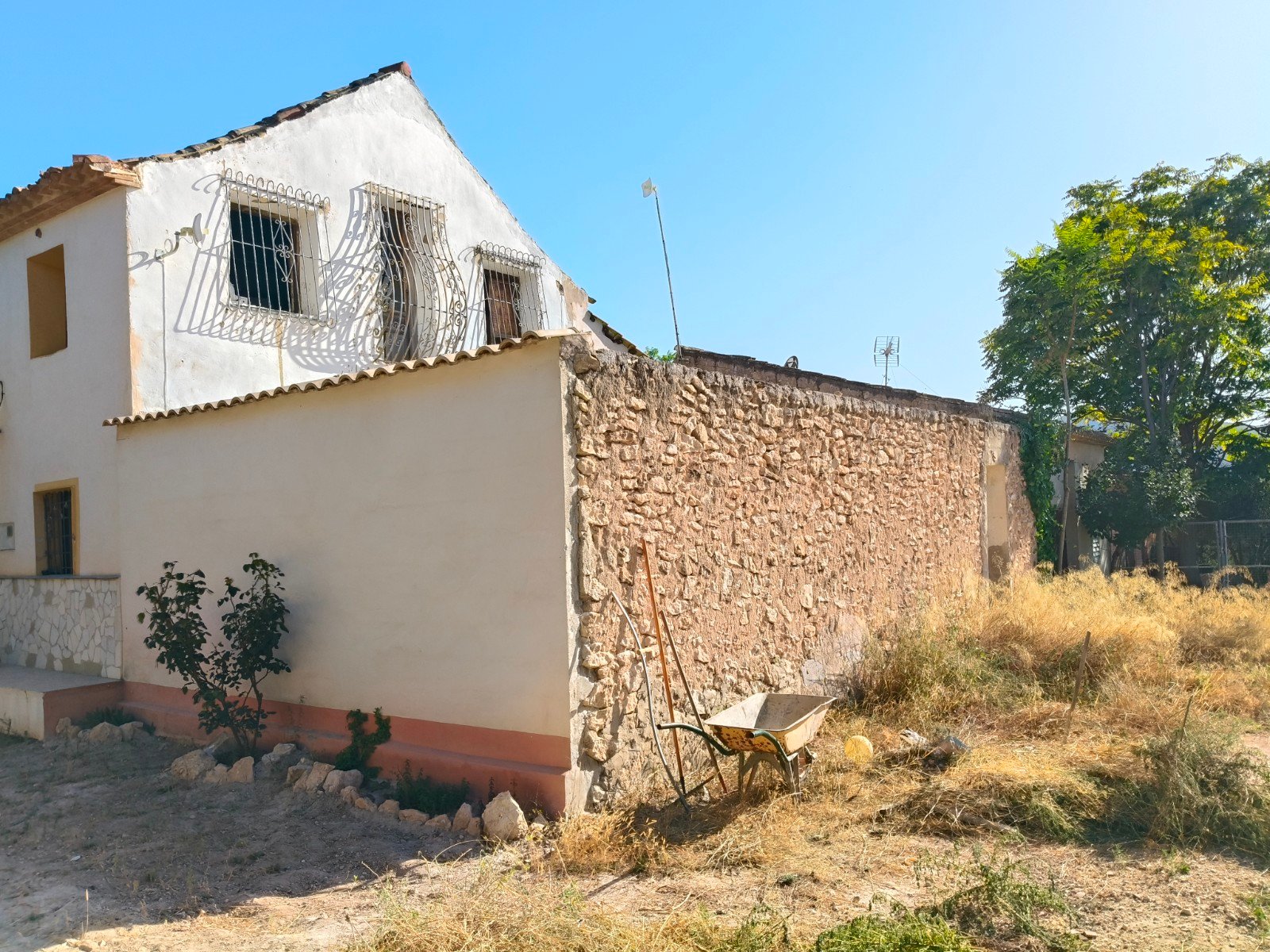 2 Bed 1 Bath Finca in La Romana - Caza De Casa