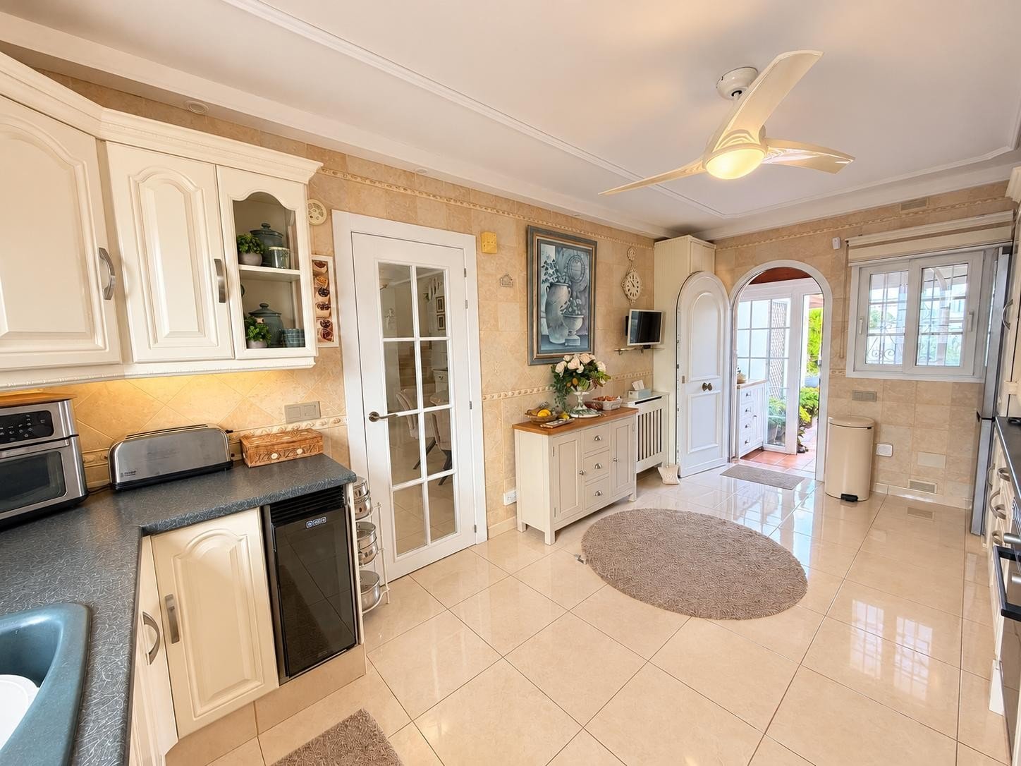 3 Bedroom 2 Bathroom Villa in Orihuela Costa - Caza De Casa