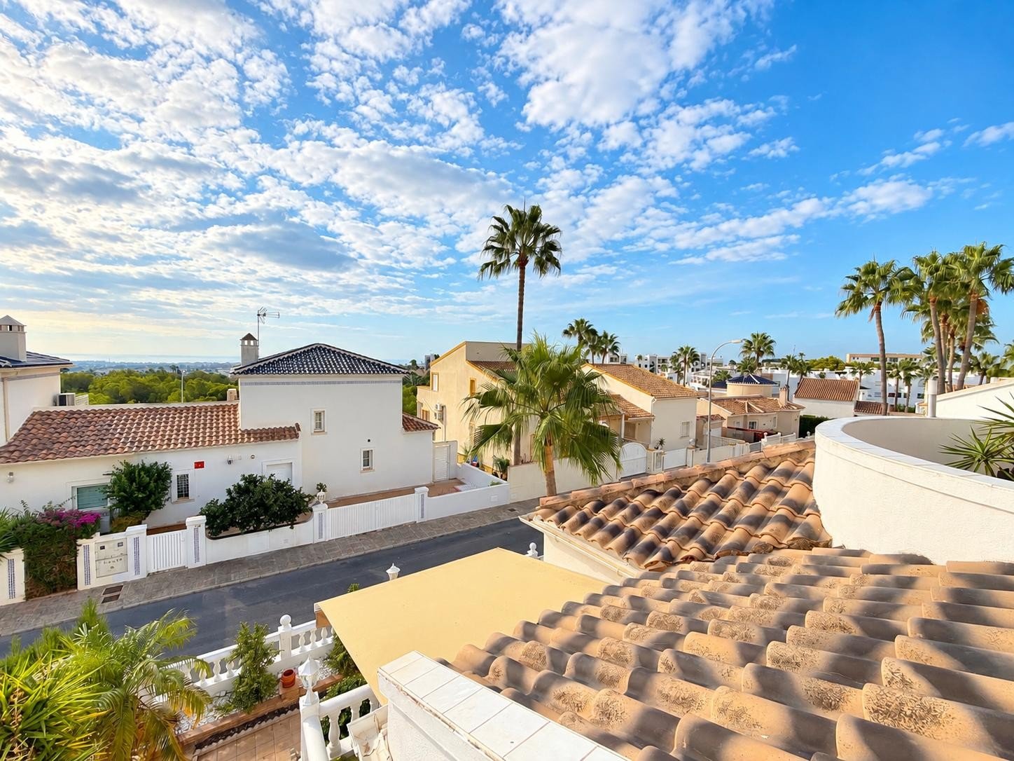 3 Bedroom 2 Bathroom Villa in Orihuela Costa - Caza De Casa