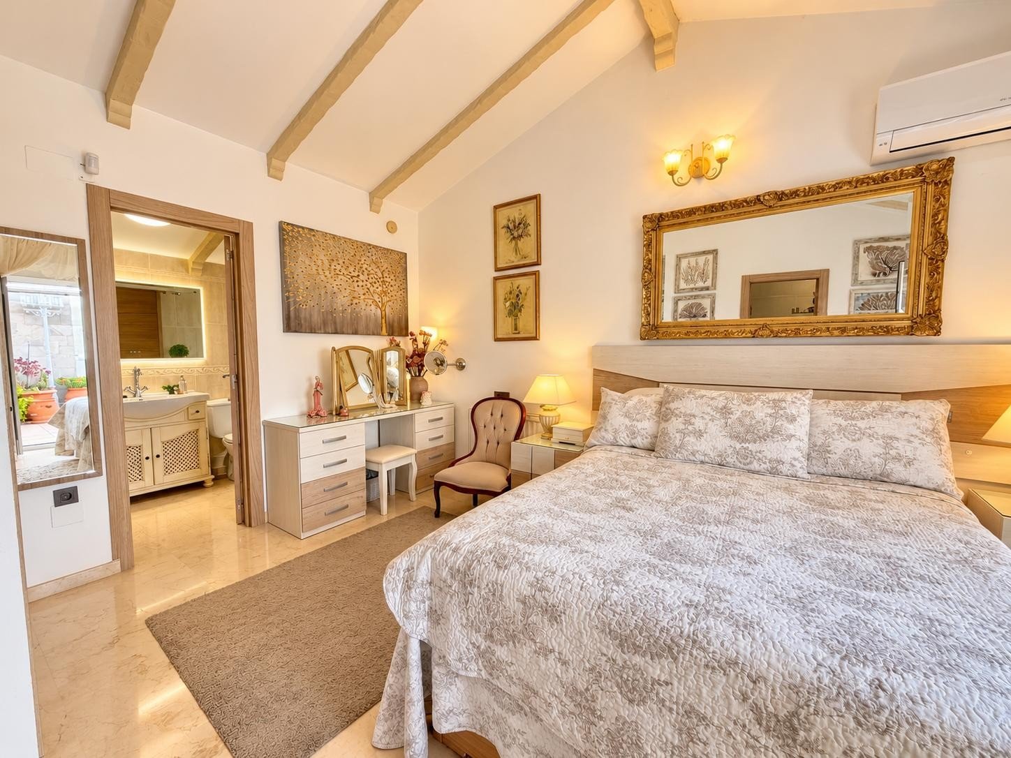 3 Bedroom 2 Bathroom Villa in Orihuela Costa - Caza De Casa
