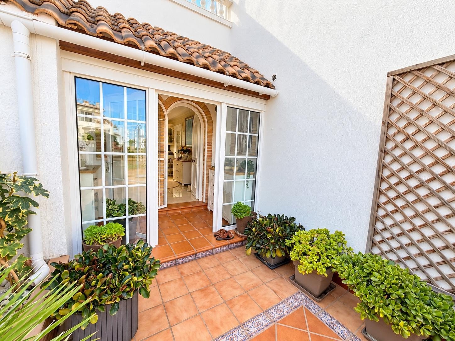 3 Bedroom 2 Bathroom Villa in Orihuela Costa - Caza De Casa
