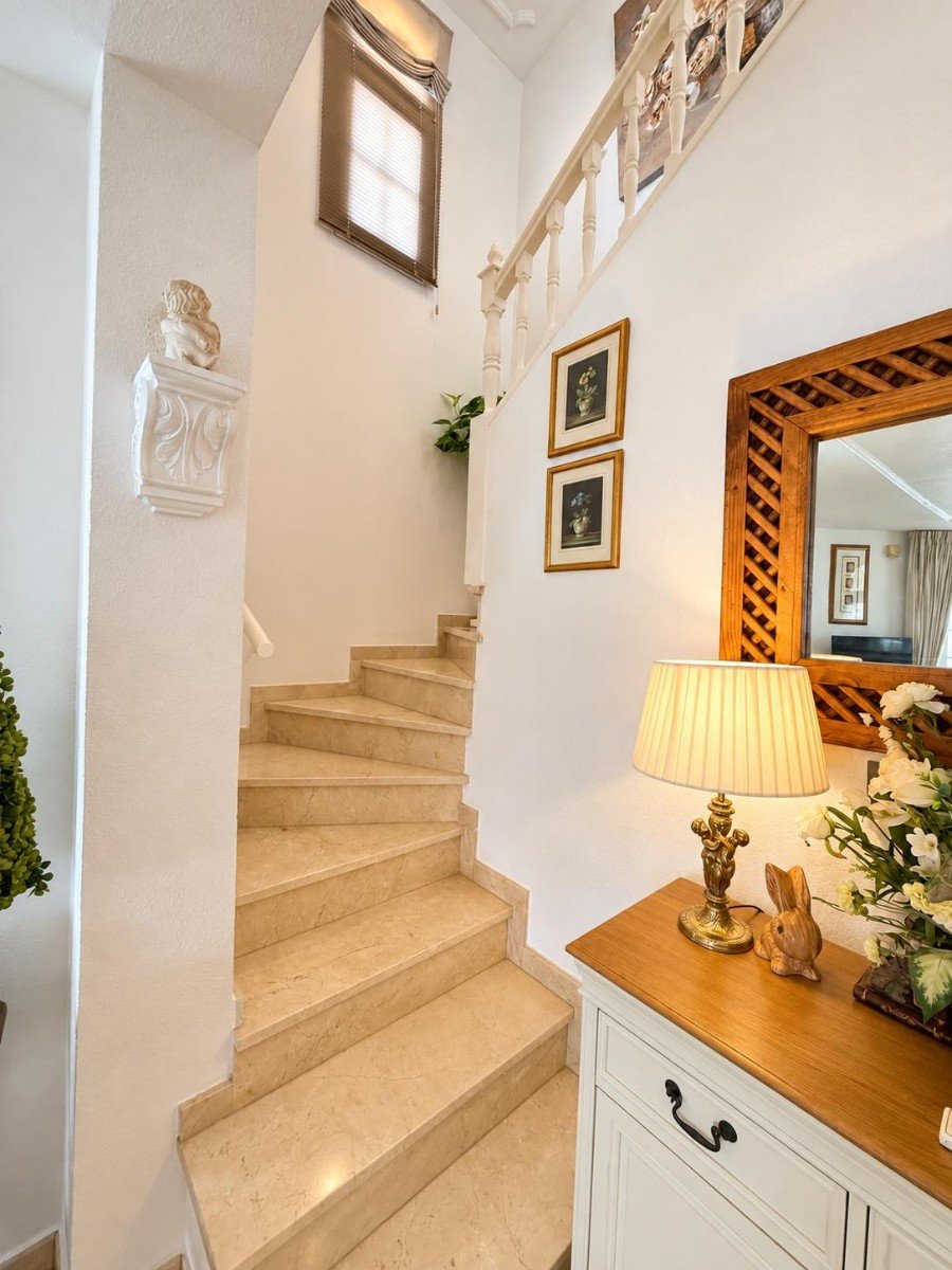 3 Bedroom 2 Bathroom Villa in Orihuela Costa - Caza De Casa