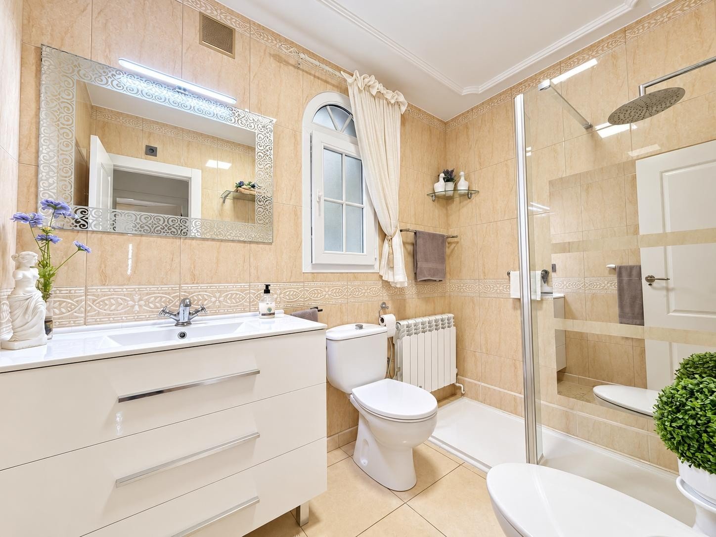 3 Bedroom 2 Bathroom Villa in Orihuela Costa - Caza De Casa
