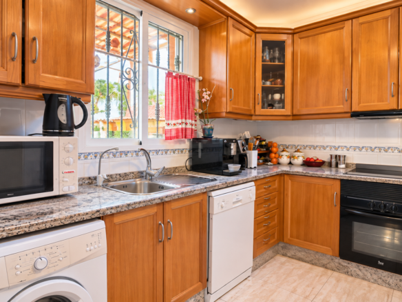 3 Bed 3 Bath Country House in Orihuela - Caza De Casa