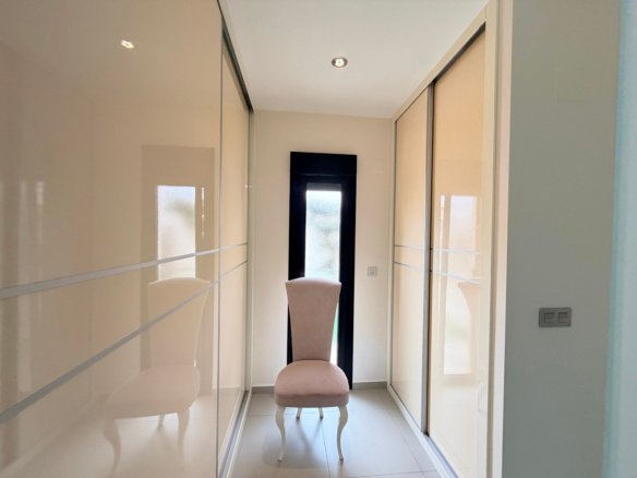 3 Bedroom 3 Bathroom Villa in Ciudad Quesada - Caza De Casa