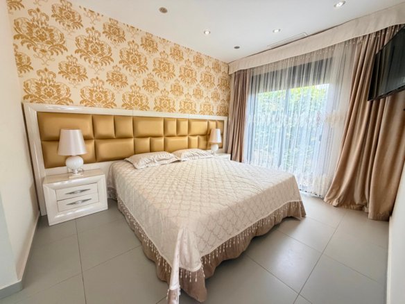 3 Bedroom 3 Bathroom Villa in Ciudad Quesada - Caza De Casa