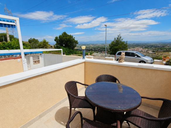 1 Bed 1 Bath Town House in Ciudad Quesada - Caza De Casa