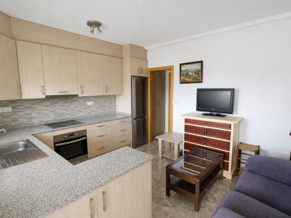 1 Bed 1 Bath Town House in Ciudad Quesada - Caza De Casa