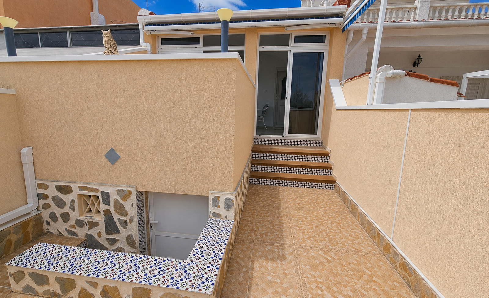1 Bed 1 Bath Town House in Ciudad Quesada - Caza De Casa