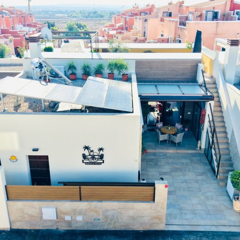 3 Bed 2 Bath Town House in Los Montesinos - Caza De Casa